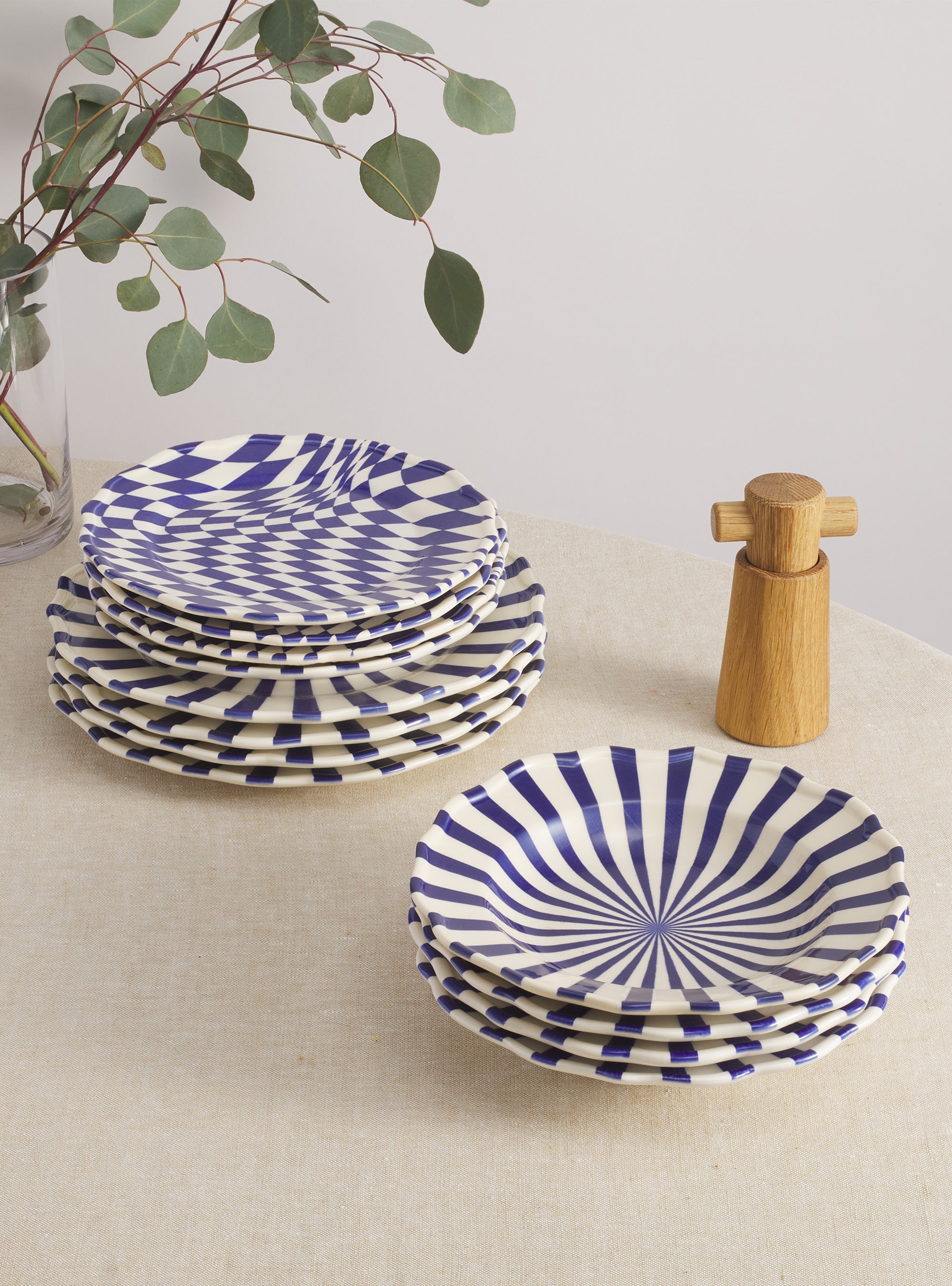 Mafalda 12 Piece Dinnerware Set with Pasta Bowl - Special Edition