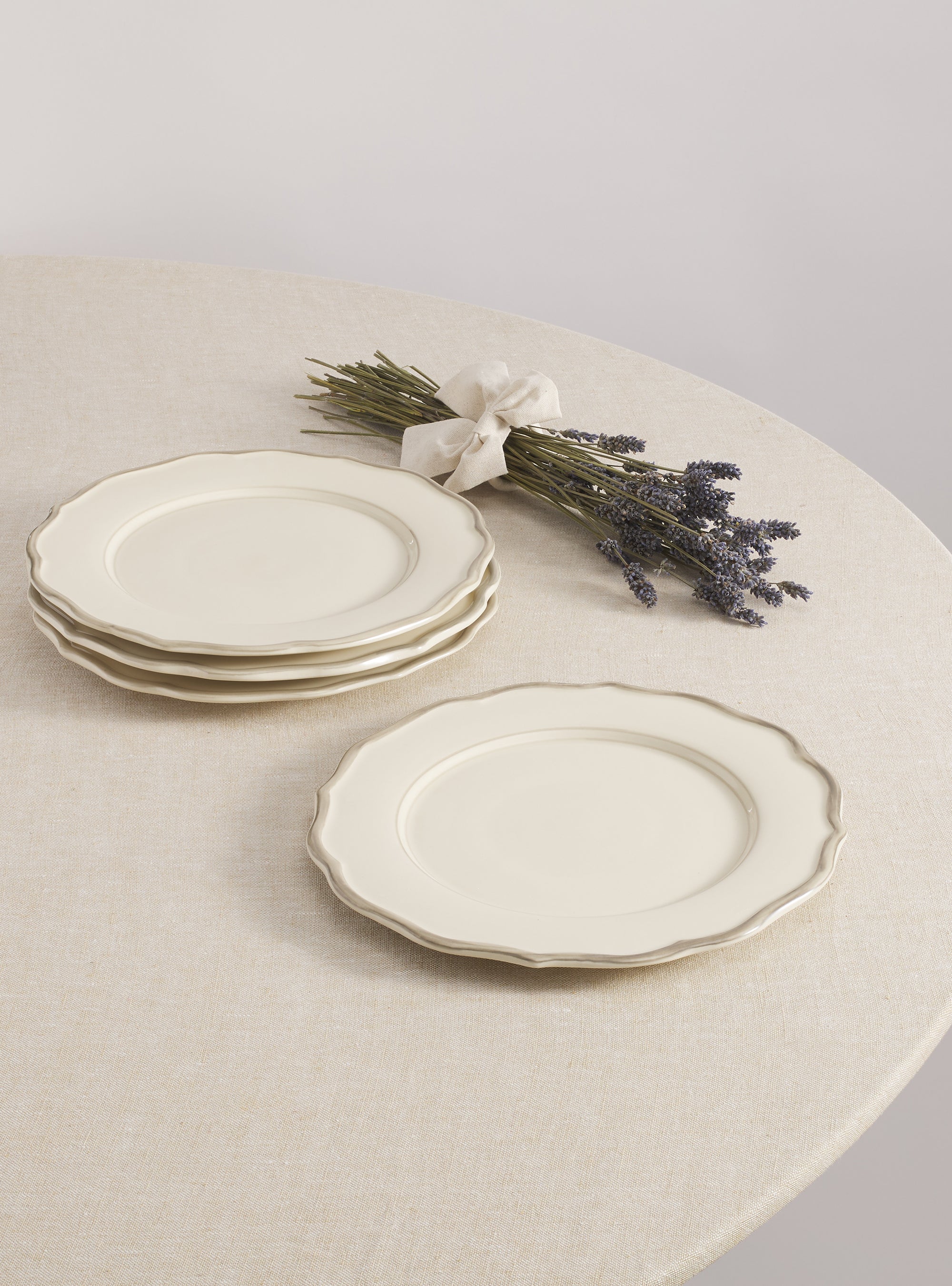 Sylvia Dinner Plate (Set of 4)