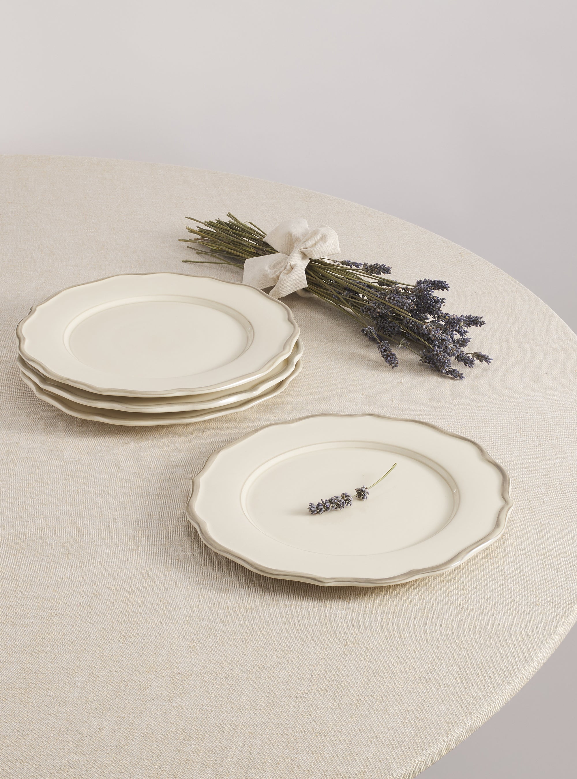 Sylvia Dinner Plate (Set of 4)