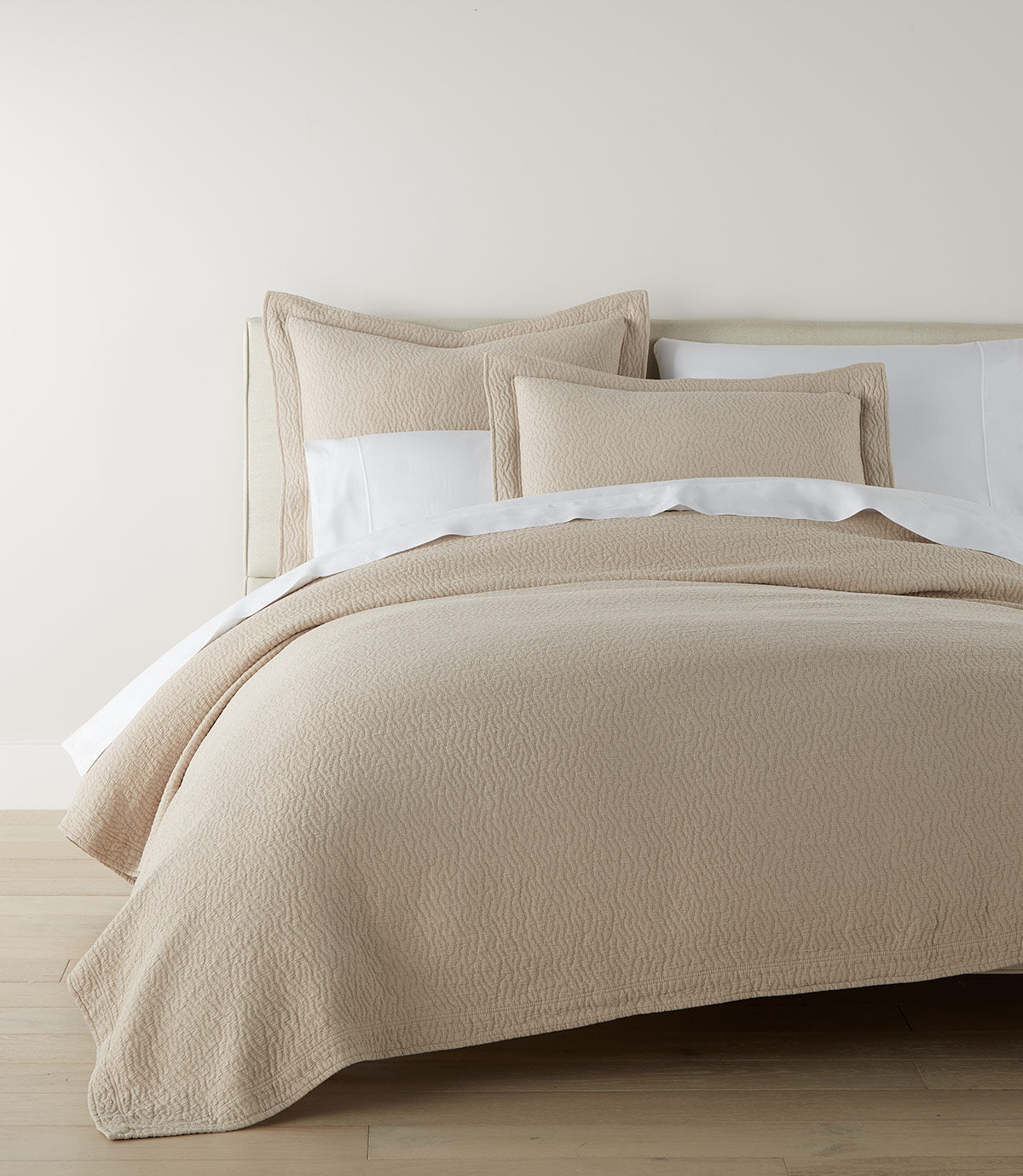 Mia Stonewashed Matelassé Coverlet