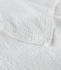 Mia Stonewashed Matelassé Coverlet