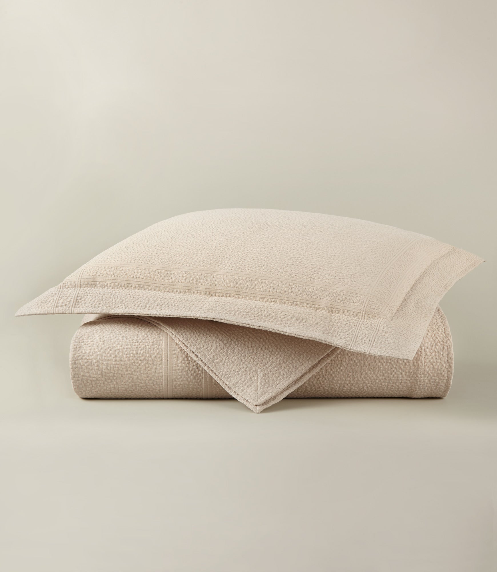 Montauk Matelassé Coverlet