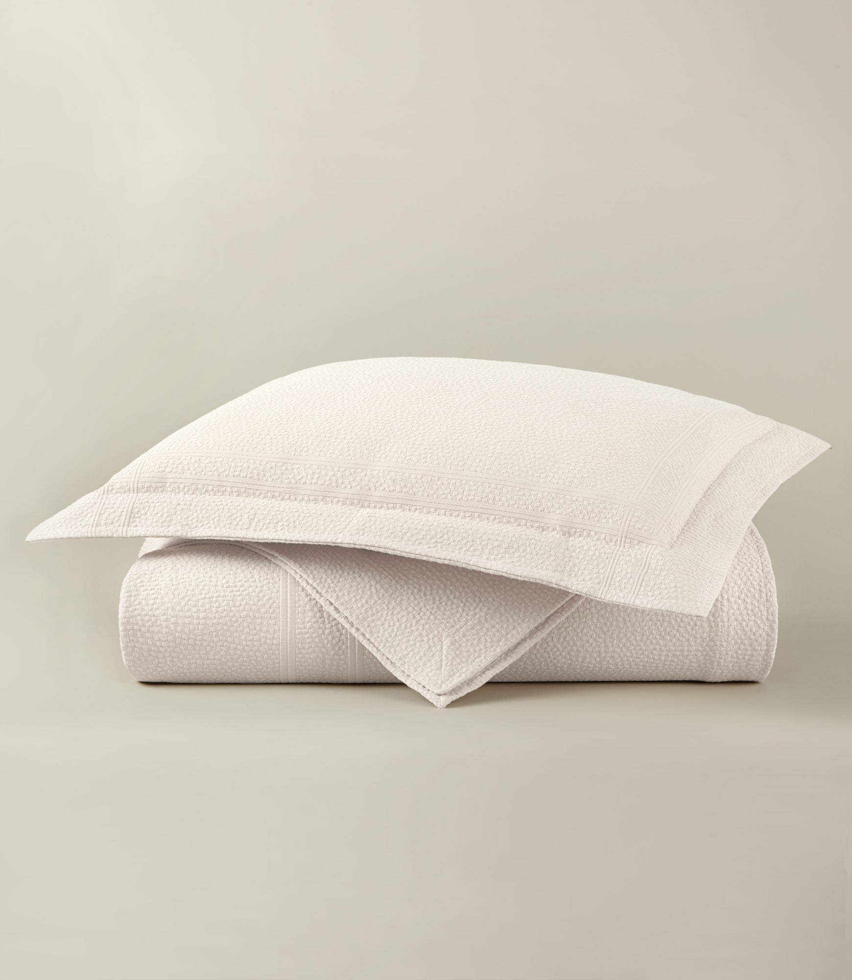 Montauk Matelassé Coverlet