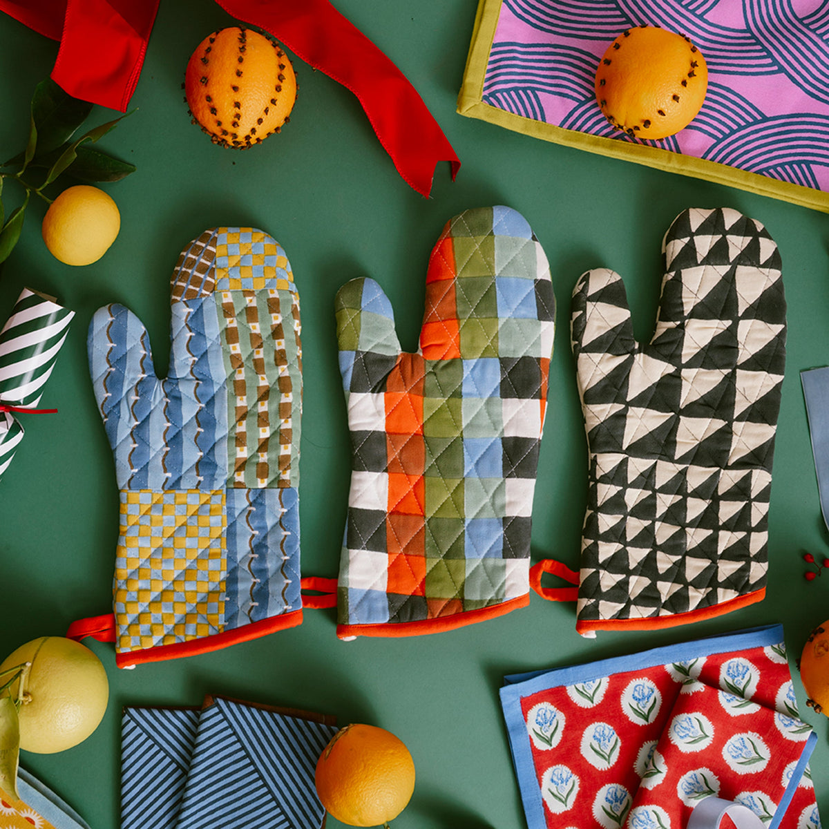 Flock Oven Mitt