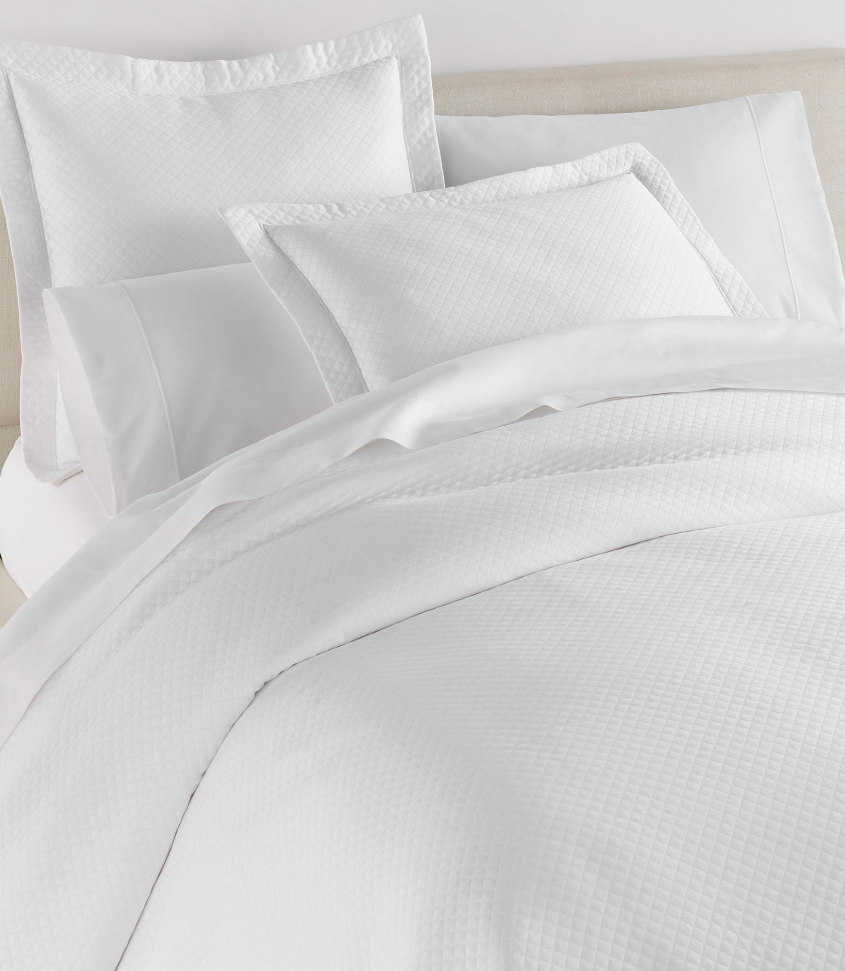 Oxford Matelassé Coverlet