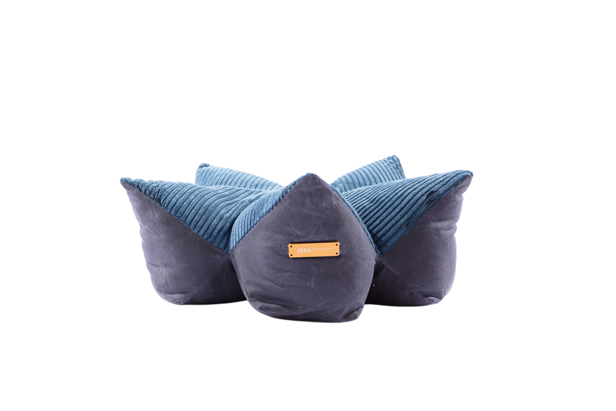 OULU X PEHOM - CUDDLE PET PILLOW BED- Navy Blue / Olive Green / Canyon Brown