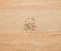 Coastal Ship Wheel Napkin Ring – 2.5” Handwoven Iraca Palm – Nautical Table Decor from Colombia