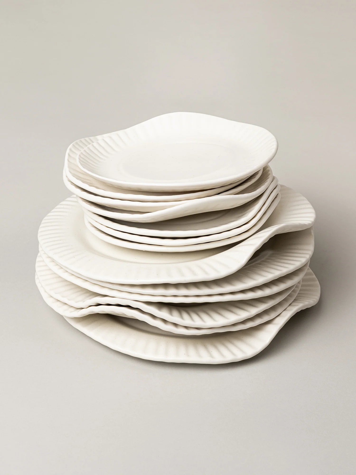 Porcelain Paper Dinner Plate (Set of 2)