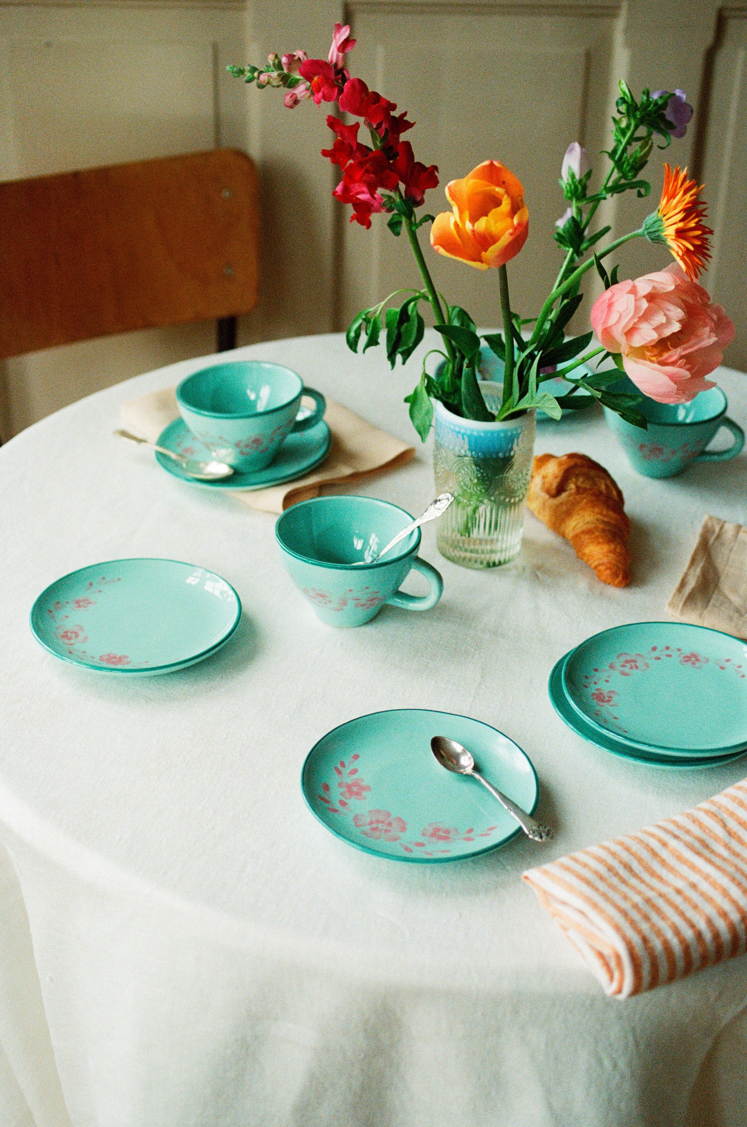 Ceramic Cake Plate with Hand Painted Flower Vine