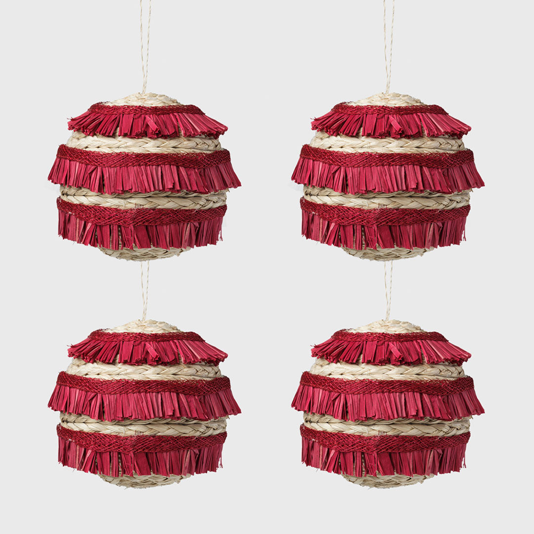 Ruffle Straw Balls - Red (Set of 4)