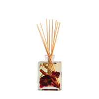 Spicy Apple 4 oz Botanical Diffuser