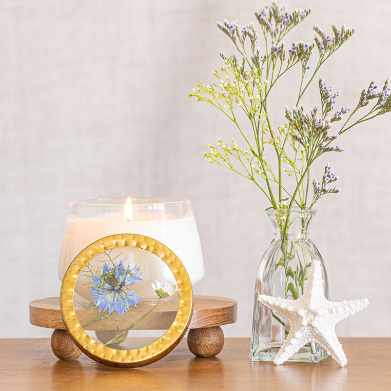 Accent Pressed Floral Candle - Accent Pressed Floral Candle - Sea Salt Mist