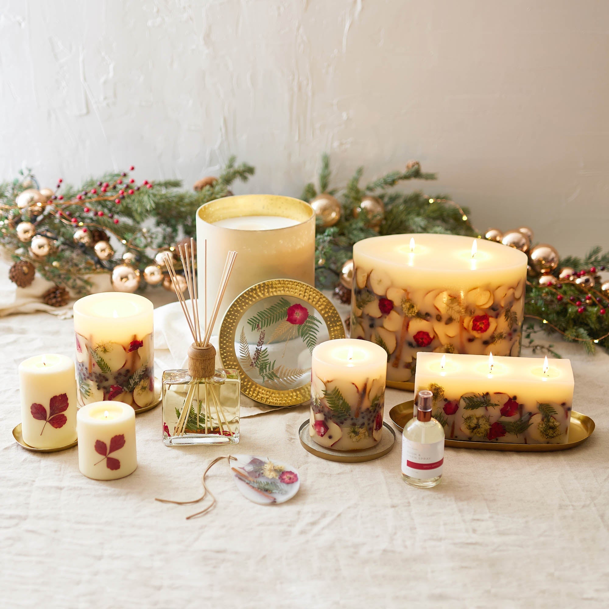 6" Gold Candle Plate for Small and Medium Round Botanical Candles