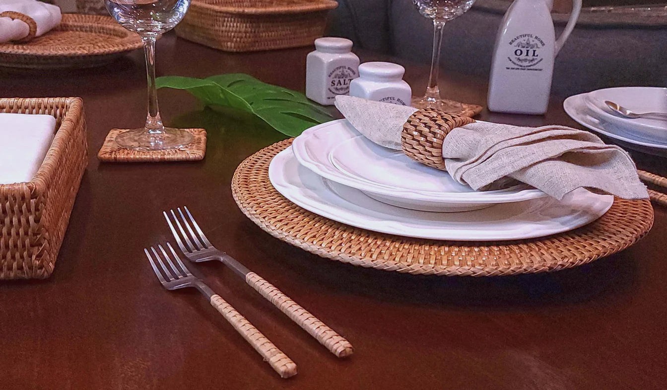 Solid Weave Charger