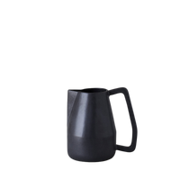Black Novah Pitcher