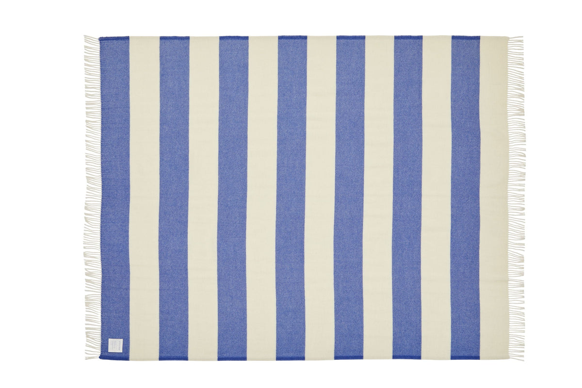 Silkeborg Uldspinderi The Sweater Throw - Cobalt
