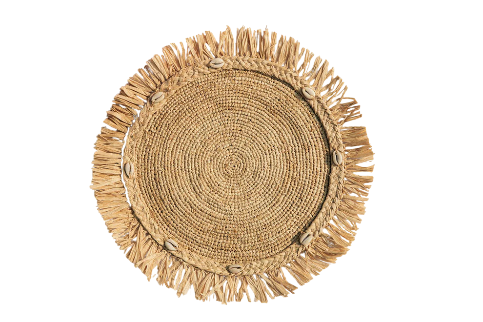 Round natural raffia tabletop with fringes, Woven raffia Placemat