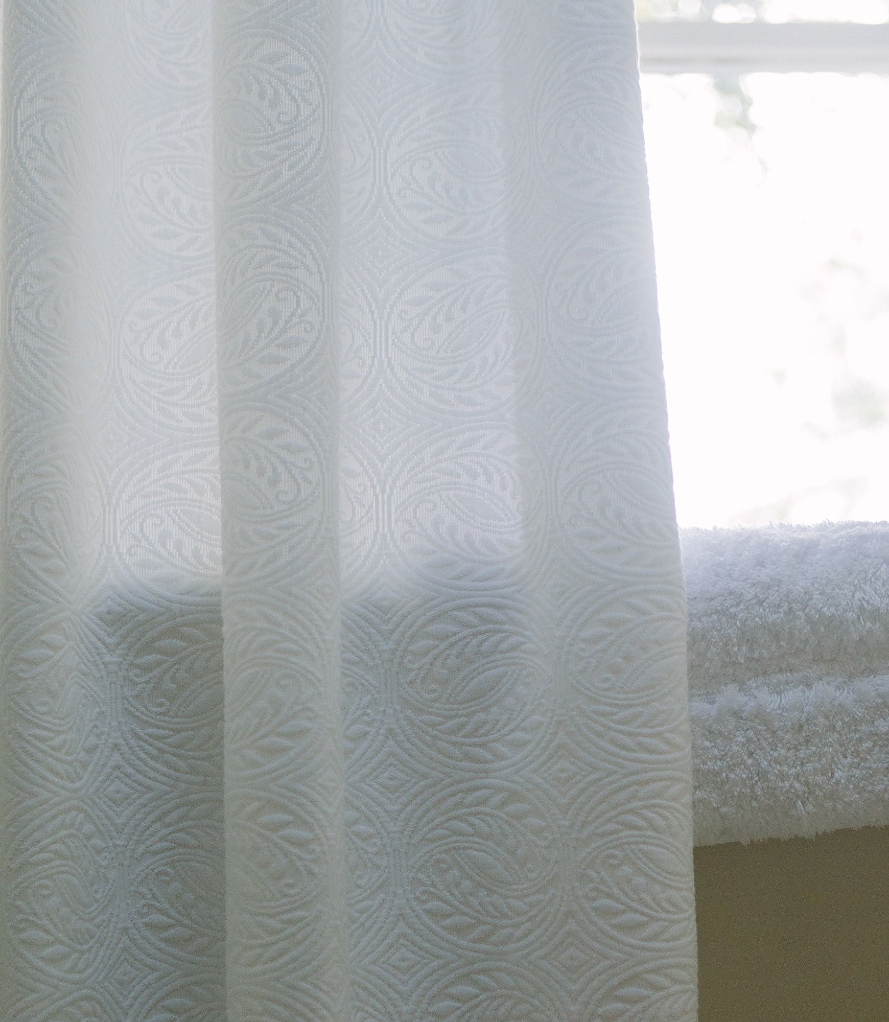 Vienna Matelassé Shower Curtain