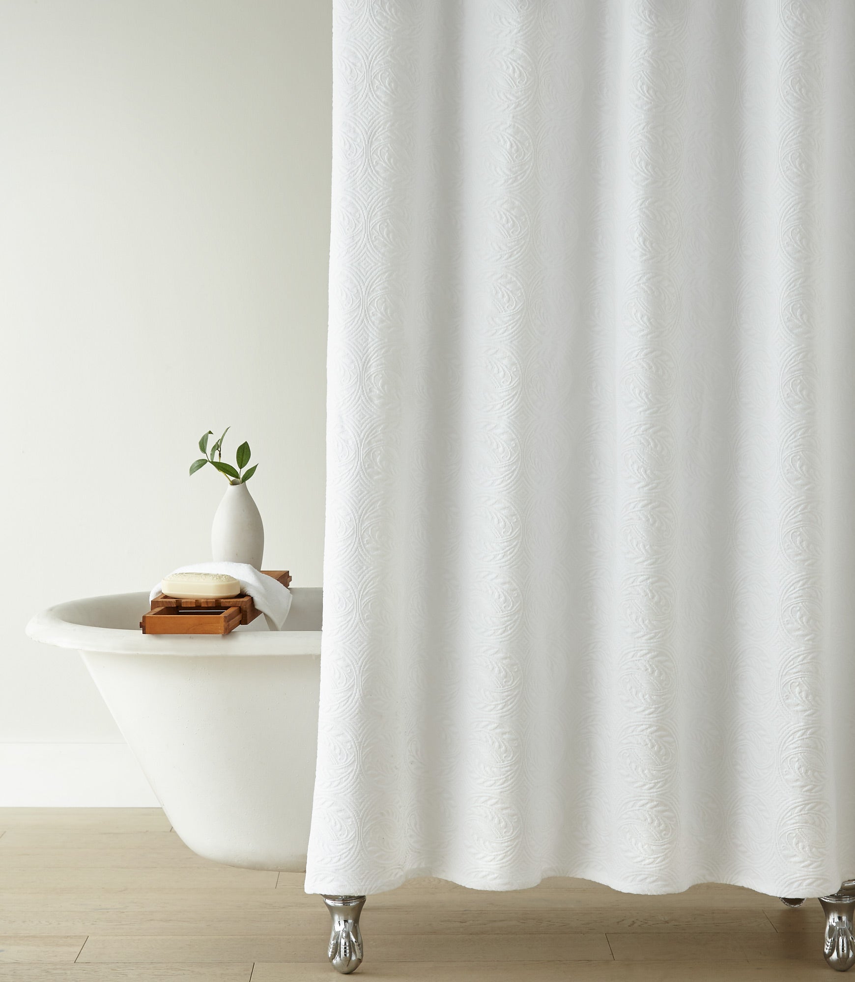Vienna Matelassé Shower Curtain