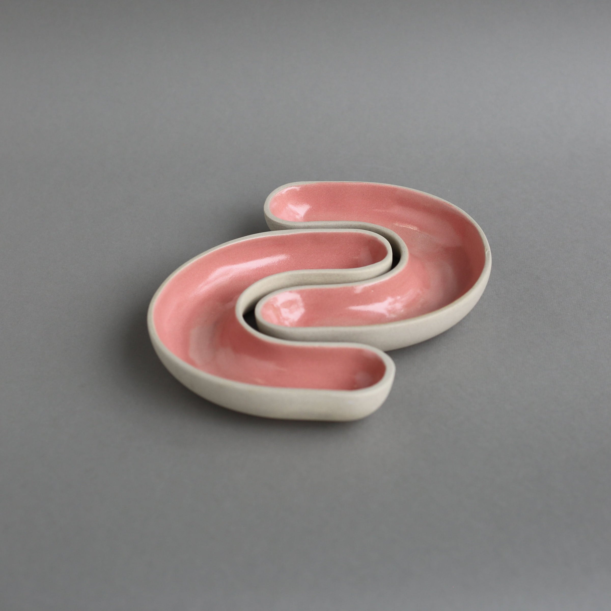 Cee Dip Plate Pair