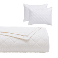 Classic Quilt and Shams Bundle