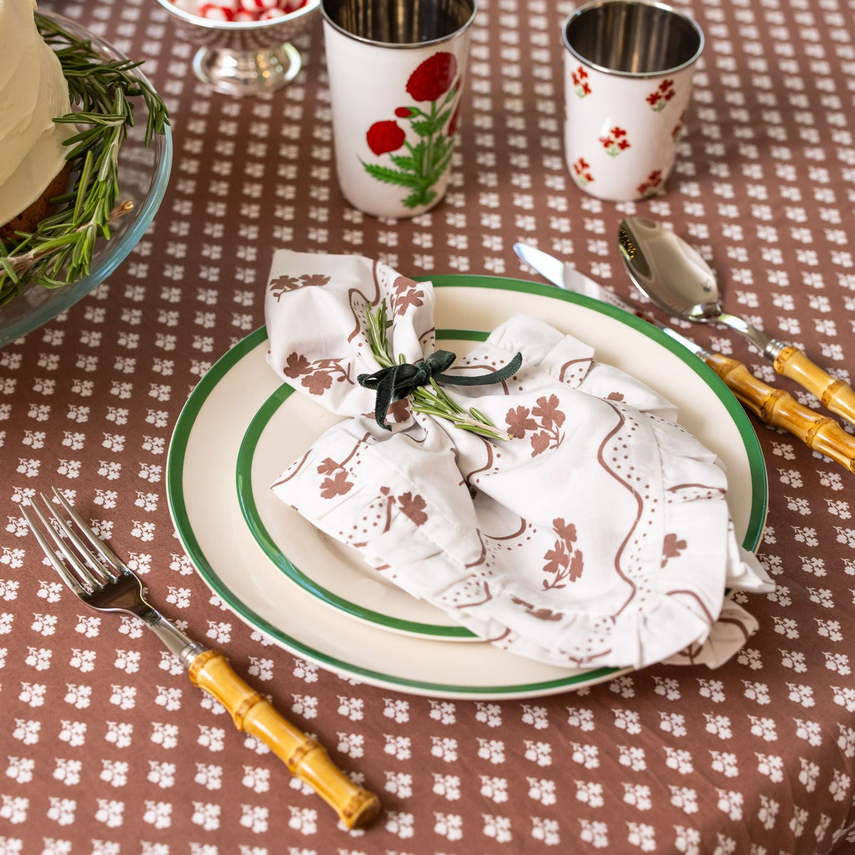Beatrice Chocolate Ruffled Napkins - Set of 4