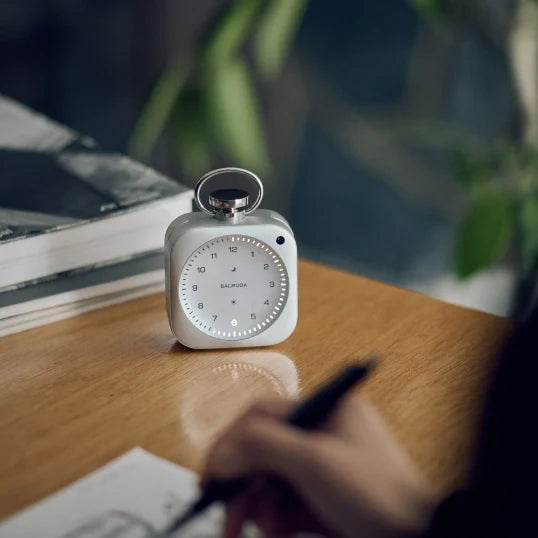 BALMUDA the Clock