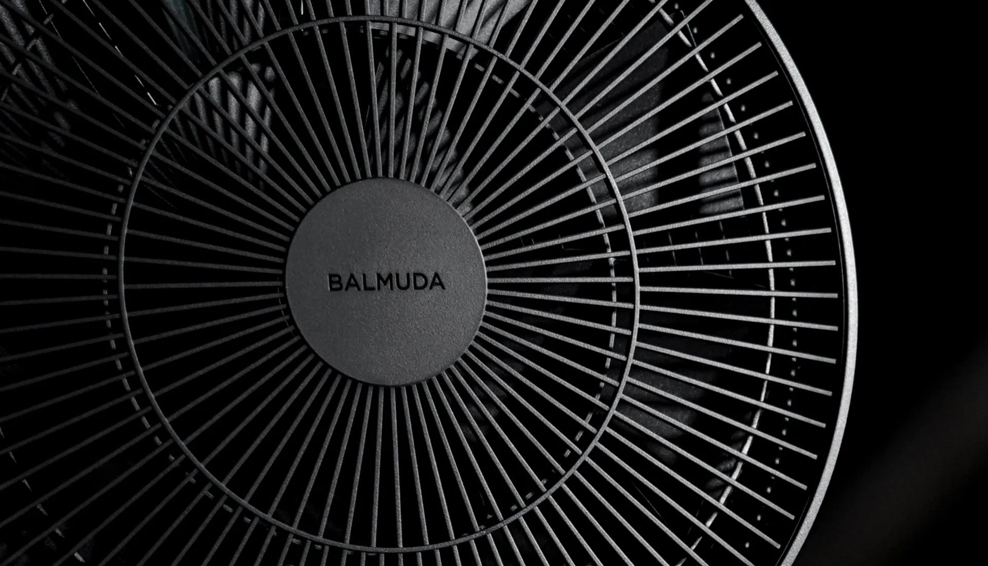 Naturewind Studio - Oscillating Floor Fan with Tripod Base