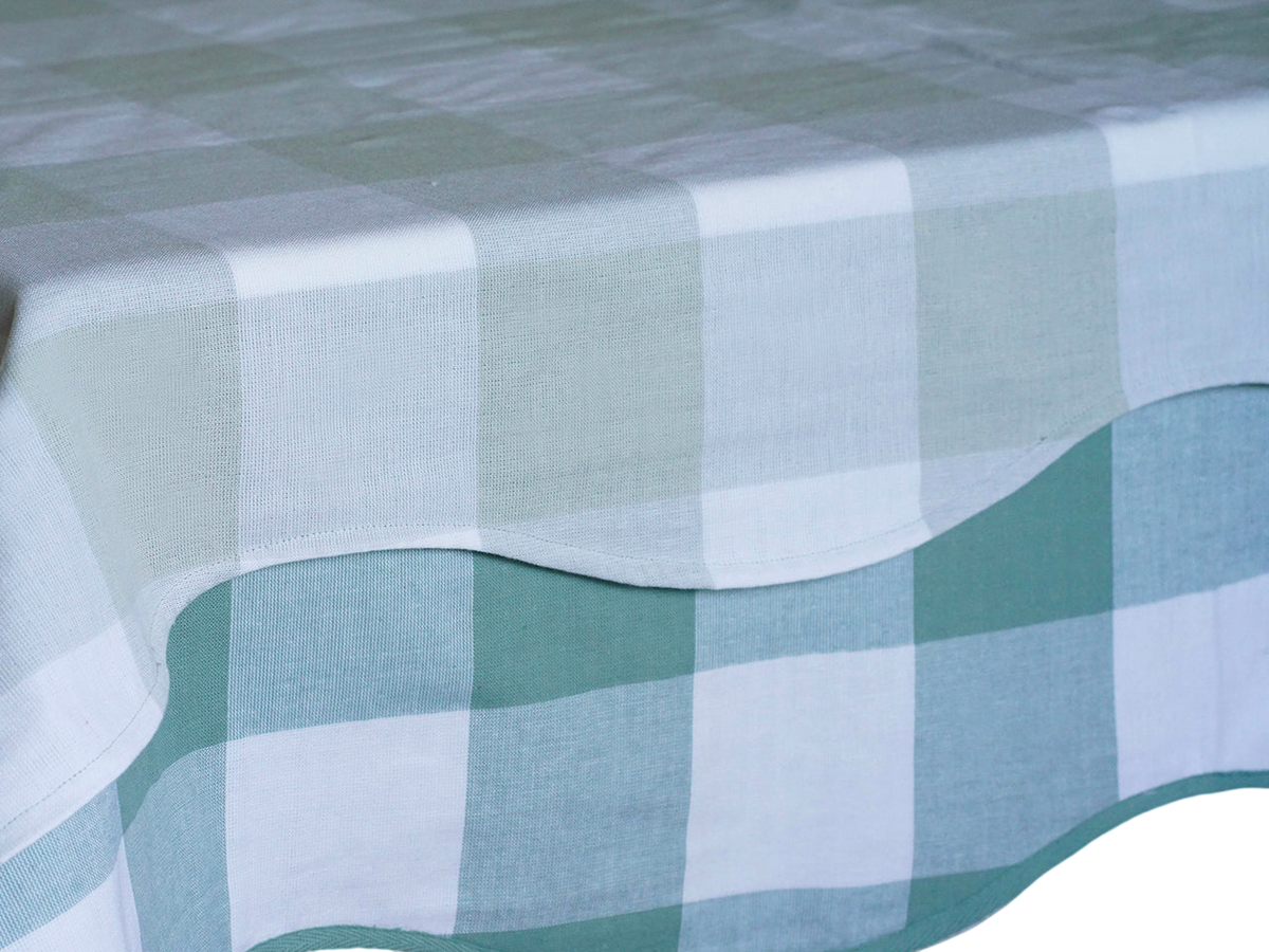 Giardino Reversible Tablecloth