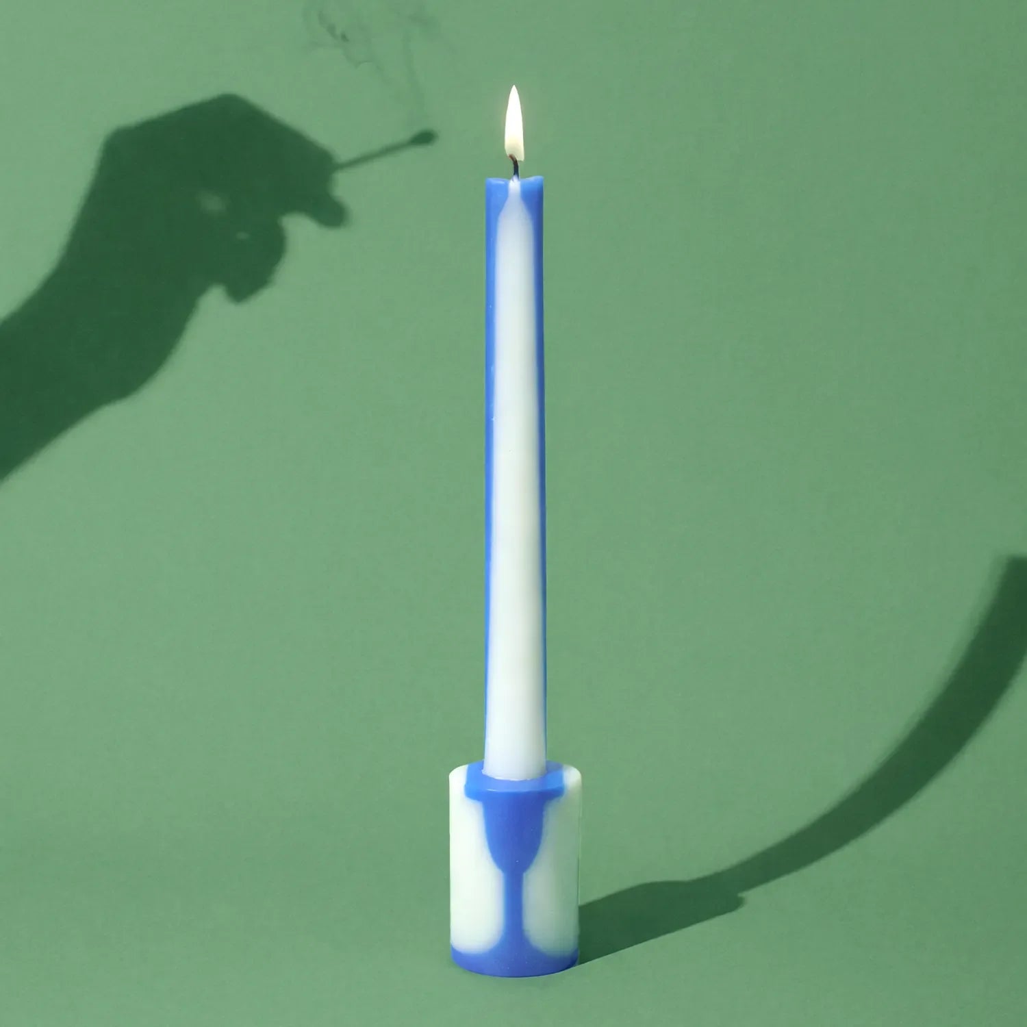 Illusion Candle - Blue & White