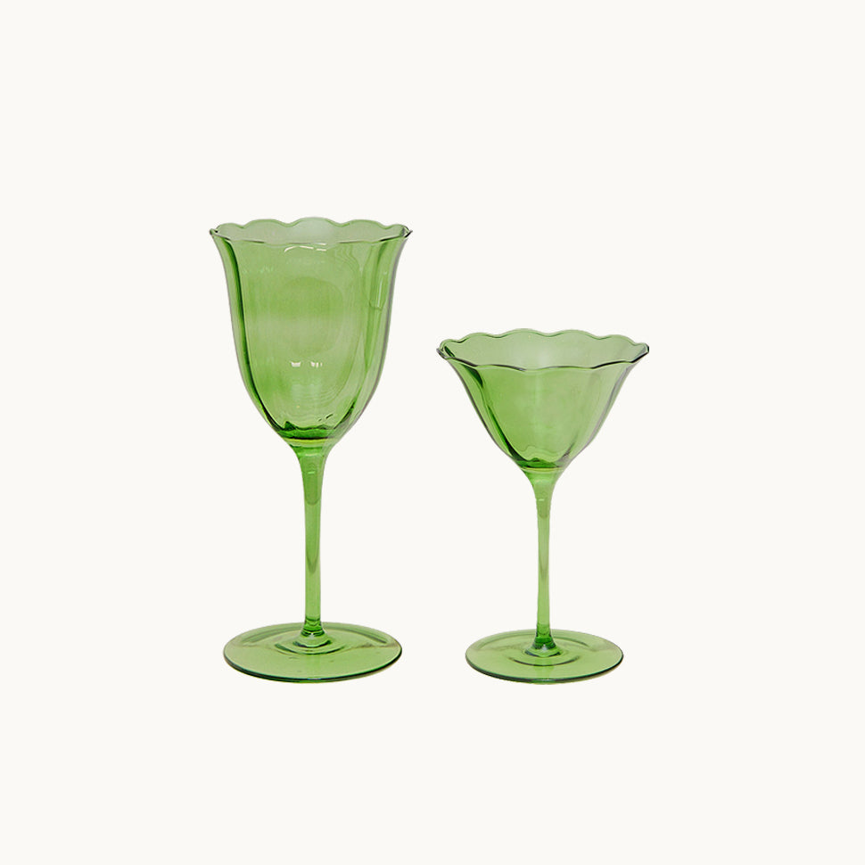 Lily green handblown wine glass (set of 4)