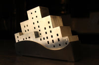 Manhattan 2050 Multi purpose holder
