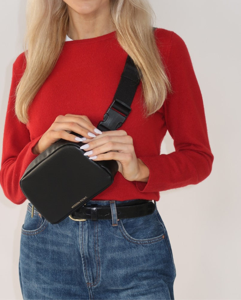 THE FANNY PACK