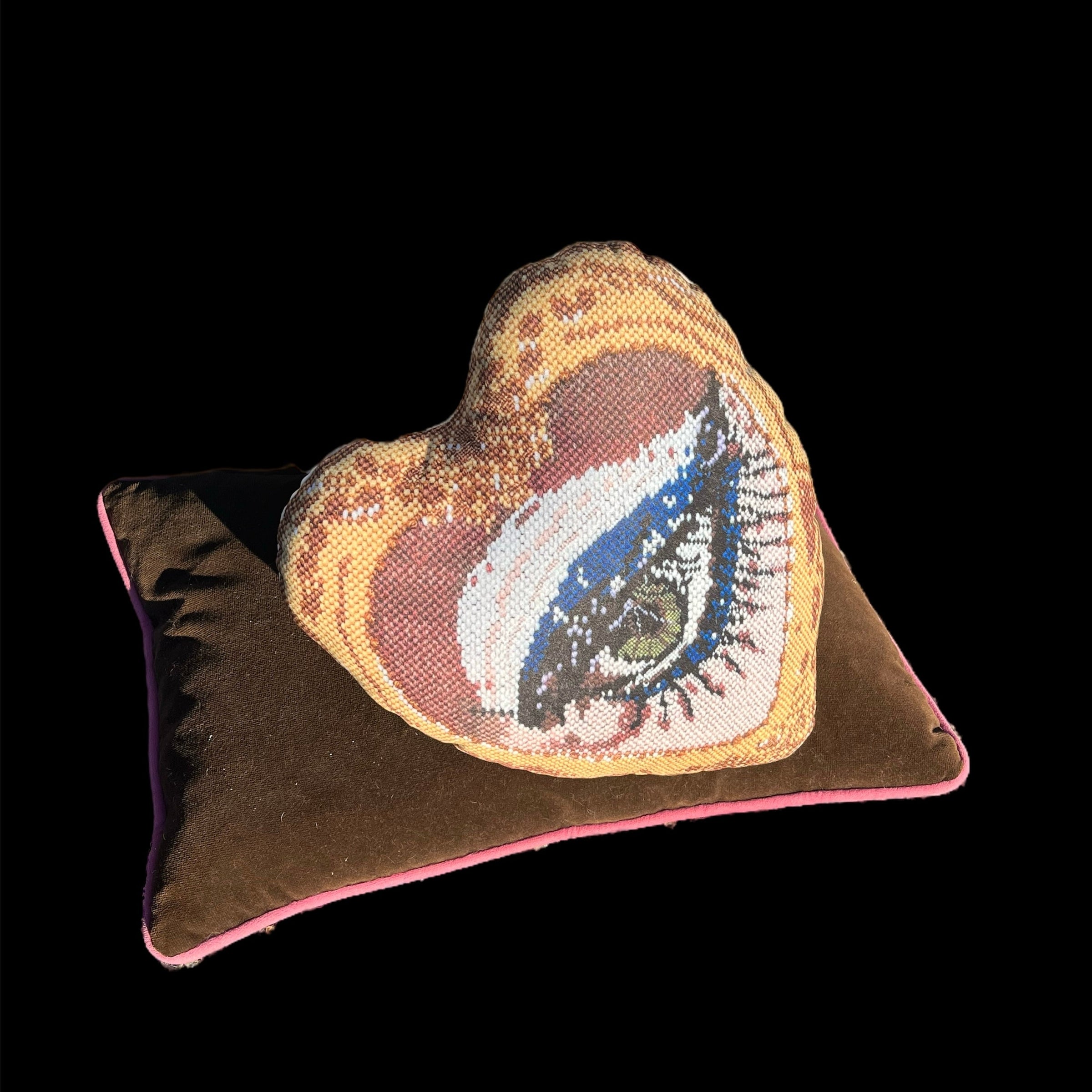 Haricot Vert x Mommani Threads Heartfelt Glimpse - Velvet Pillow