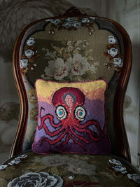Harry Heissmann x Mommani Threads "OCTI" - Needlepoint Pillow