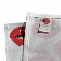 BISOUS BISOUS! tea towel