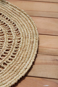 Tous Les Jours Raffia Placemat, Woven crochet tabletop