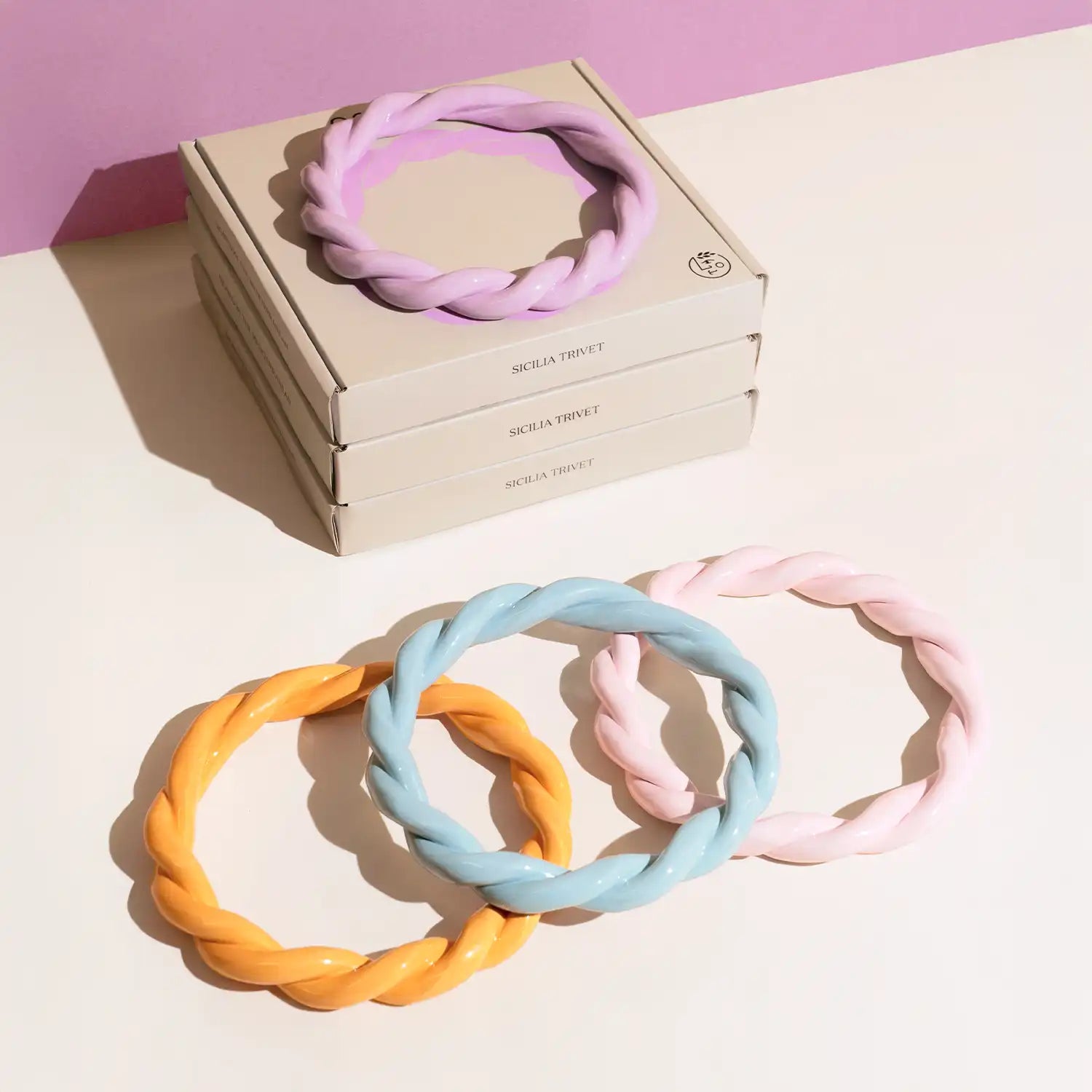 OCTAEVO Sicilia Ceramic Trivet - Pink